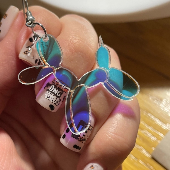 Iridescent balloon animal Earrings - Picture 4 of 4